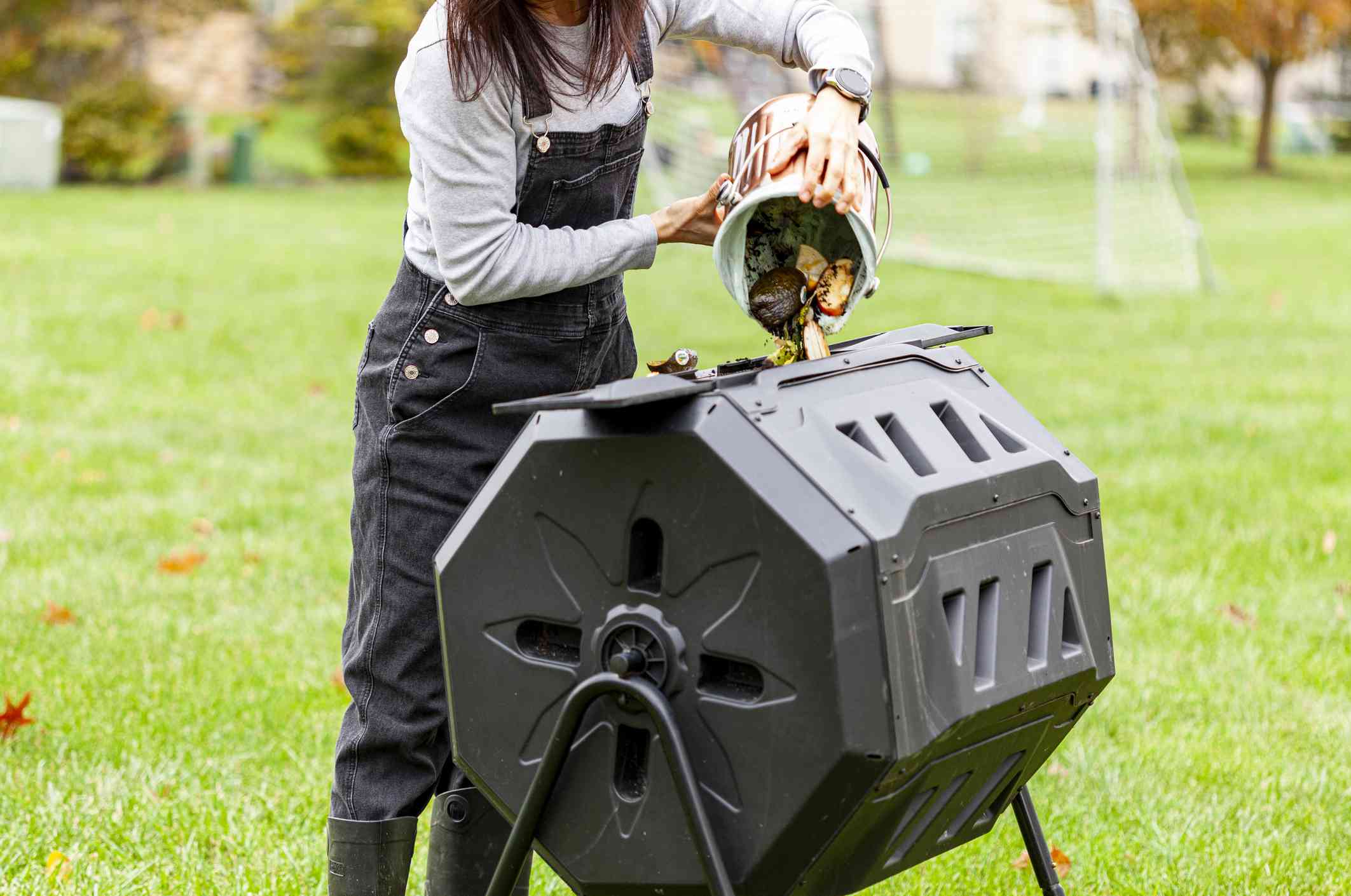 How one can Assemble a DIY Compost Tumbler